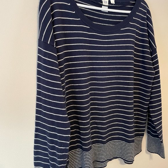 GAP Women’s Large Navy White Thin Horizontal-Striped L/S Drop Sleeve Sweater Top - Picture 3 of 16